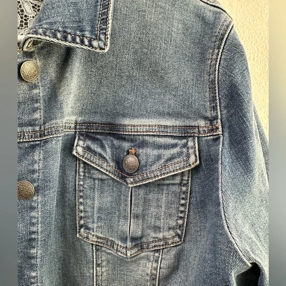 Chico’s Denim Jacket Size 3 womens 16/18 - Picture 2 of 5